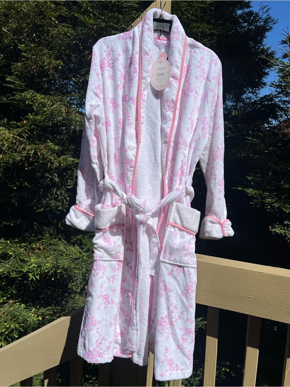 PINK FLORAL SHABBY CHIC TERRY BATH ROBE